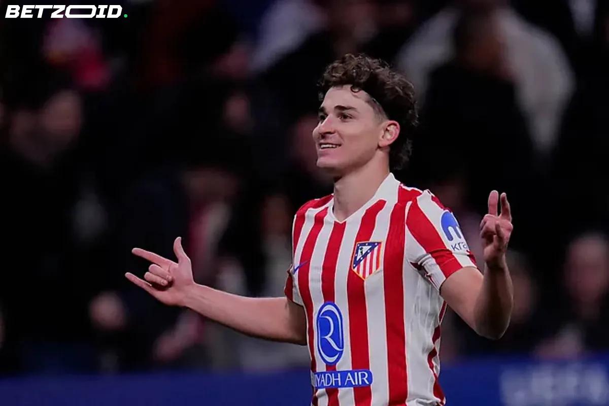 Alvarezin agentti kiistää Barcelona-yhteydet - Chelsea ja Arsenal vaanivat