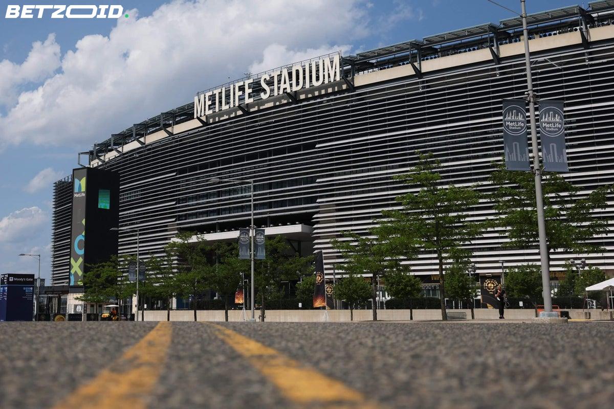 Junaliput MM-kisoihin MetLife Stadiumille voivat maksaa yli 100 dollaria
